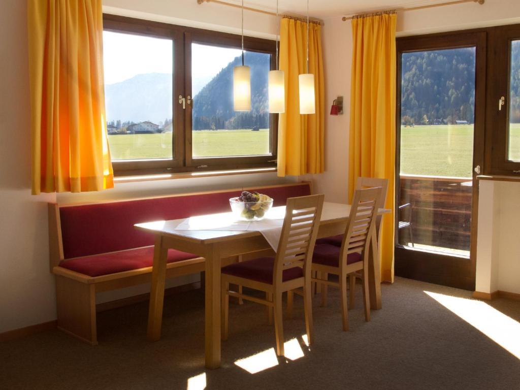 Haus Karoline Apartment Achenkirch Ruang foto